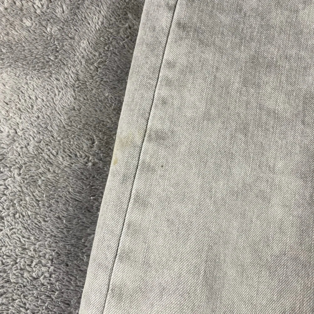 Levis stains please